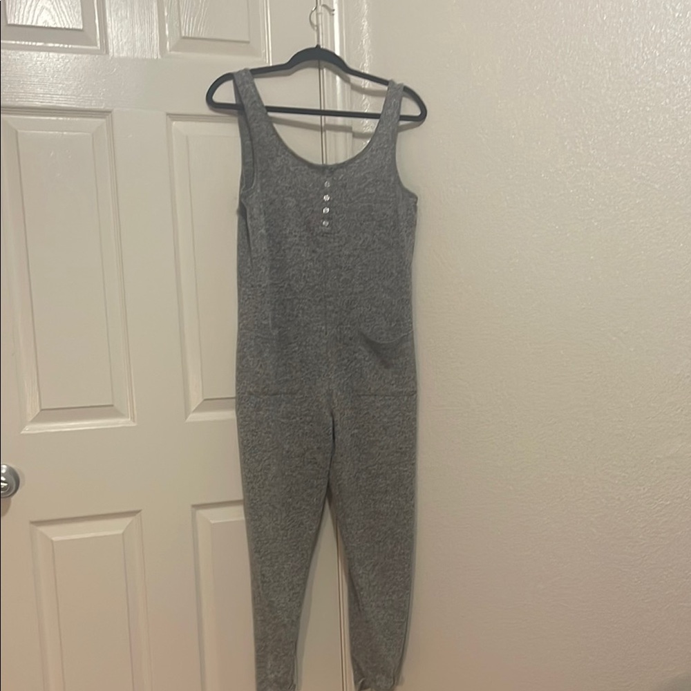 Gray Sleeveless Jumpsuit